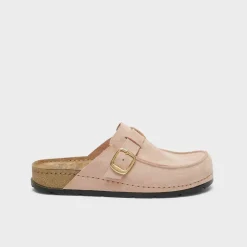 bora moccasin