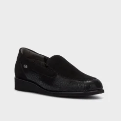 fiona slip on